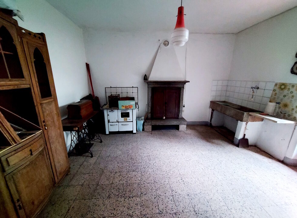 pre033 (11)